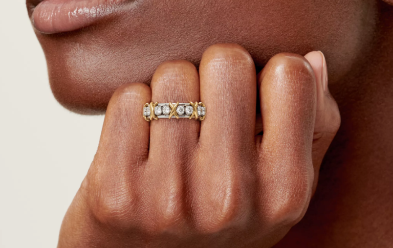 Why Comparing Multiple Offers Matters When Selling a Diamond